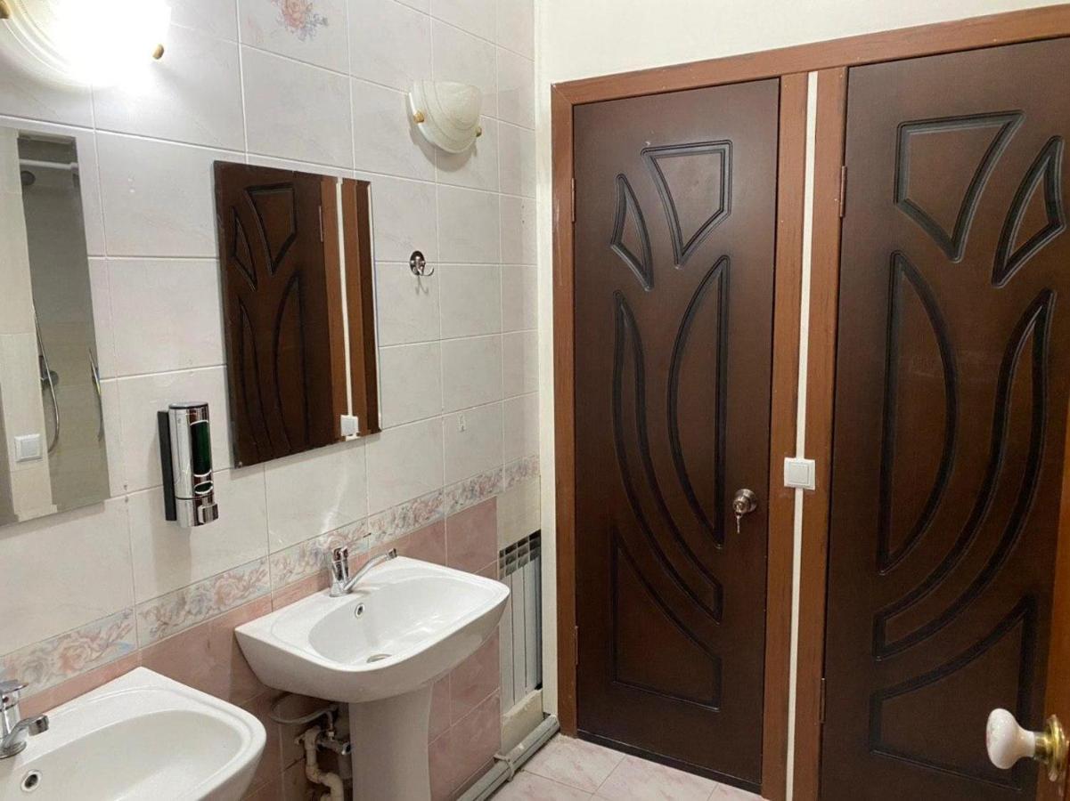 Old Inn Hostel Tashkent Ngoại thất bức ảnh
