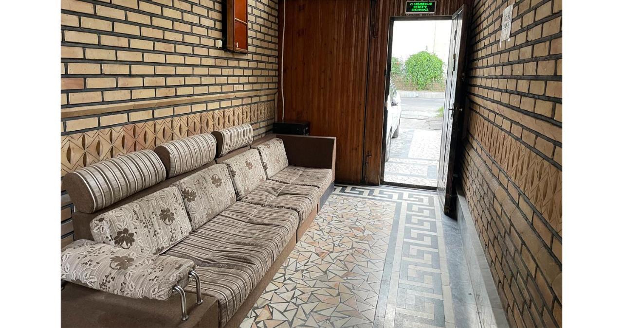Old Inn Hostel Tashkent Ngoại thất bức ảnh
