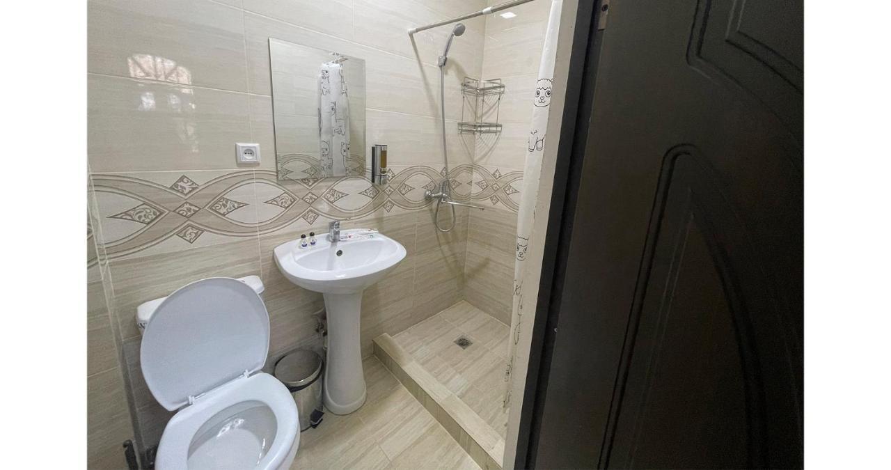 Old Inn Hostel Tashkent Ngoại thất bức ảnh