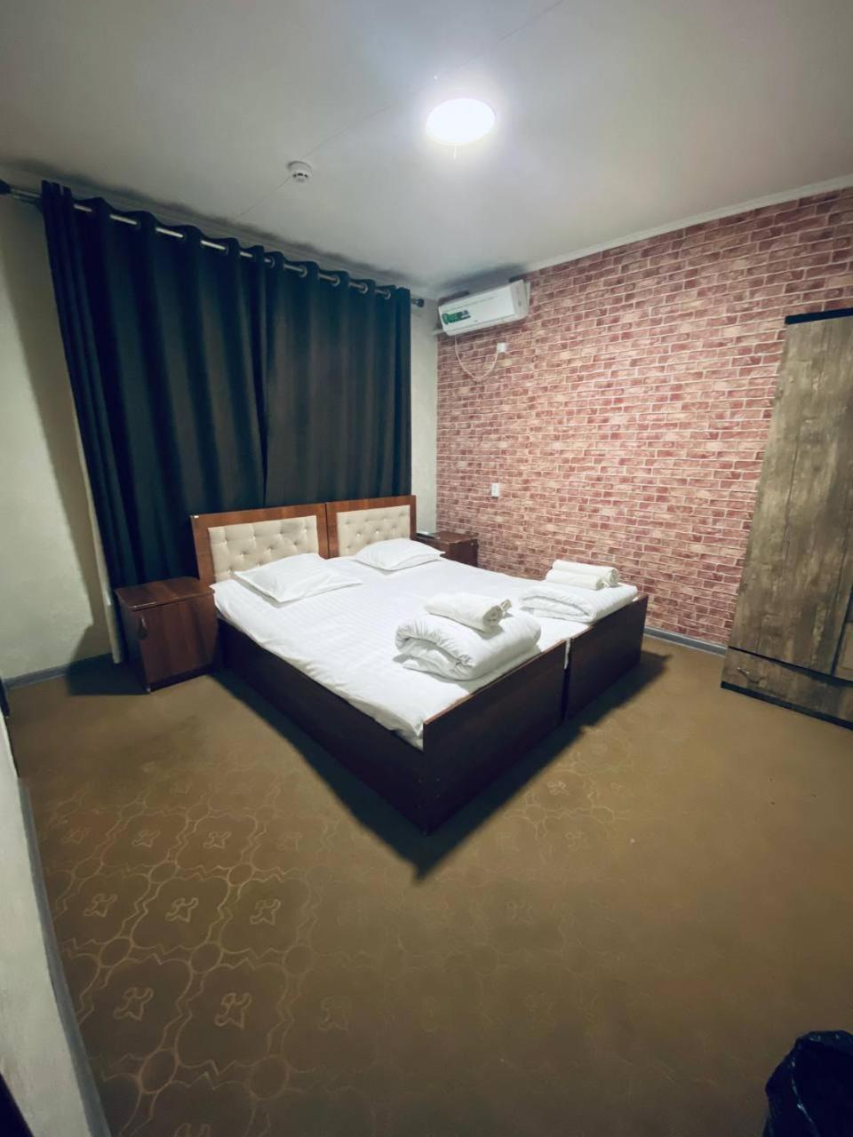 Old Inn Hostel Tashkent Ngoại thất bức ảnh